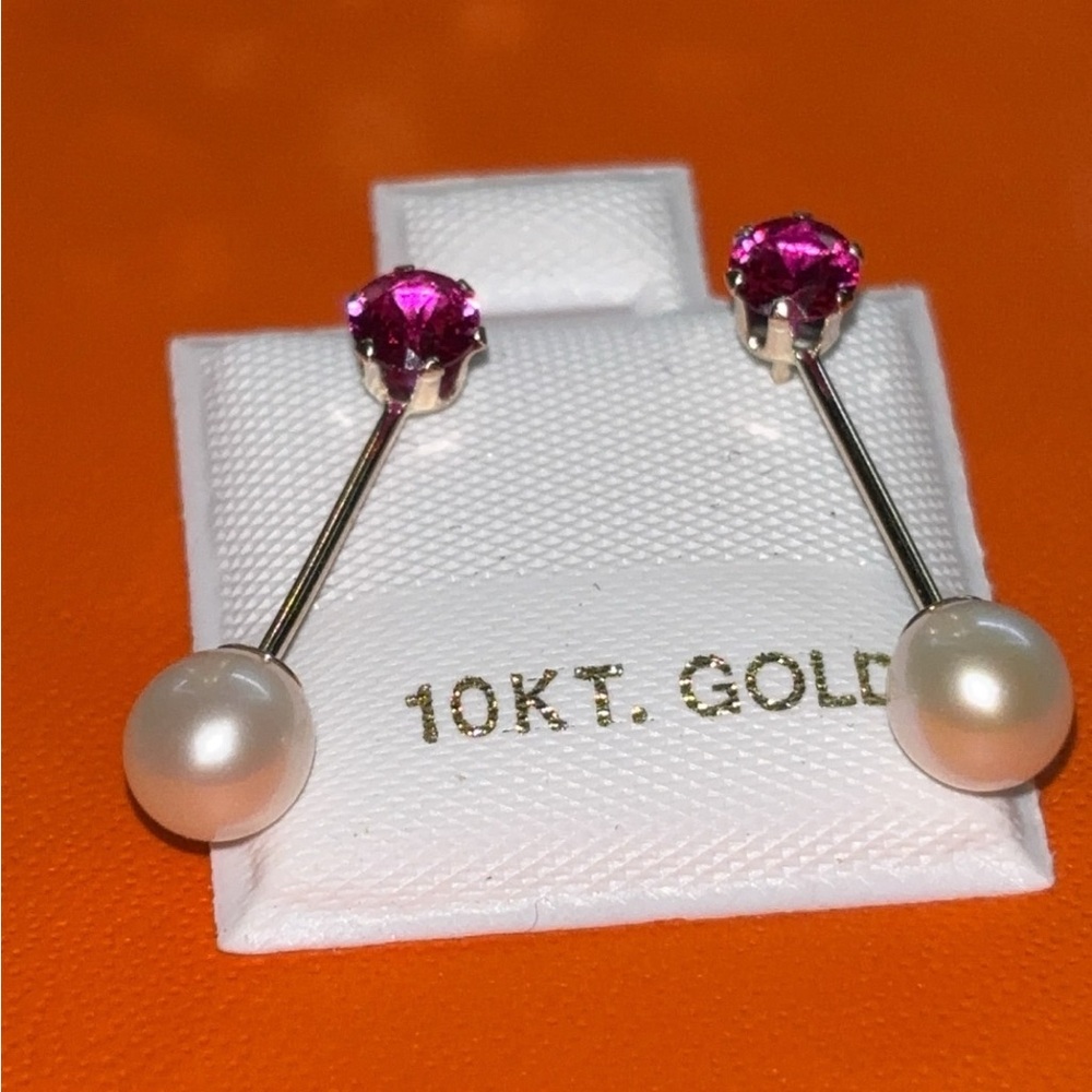 Genuine 10kt gold, Elegant Pink and pearl drop Earrings! New!